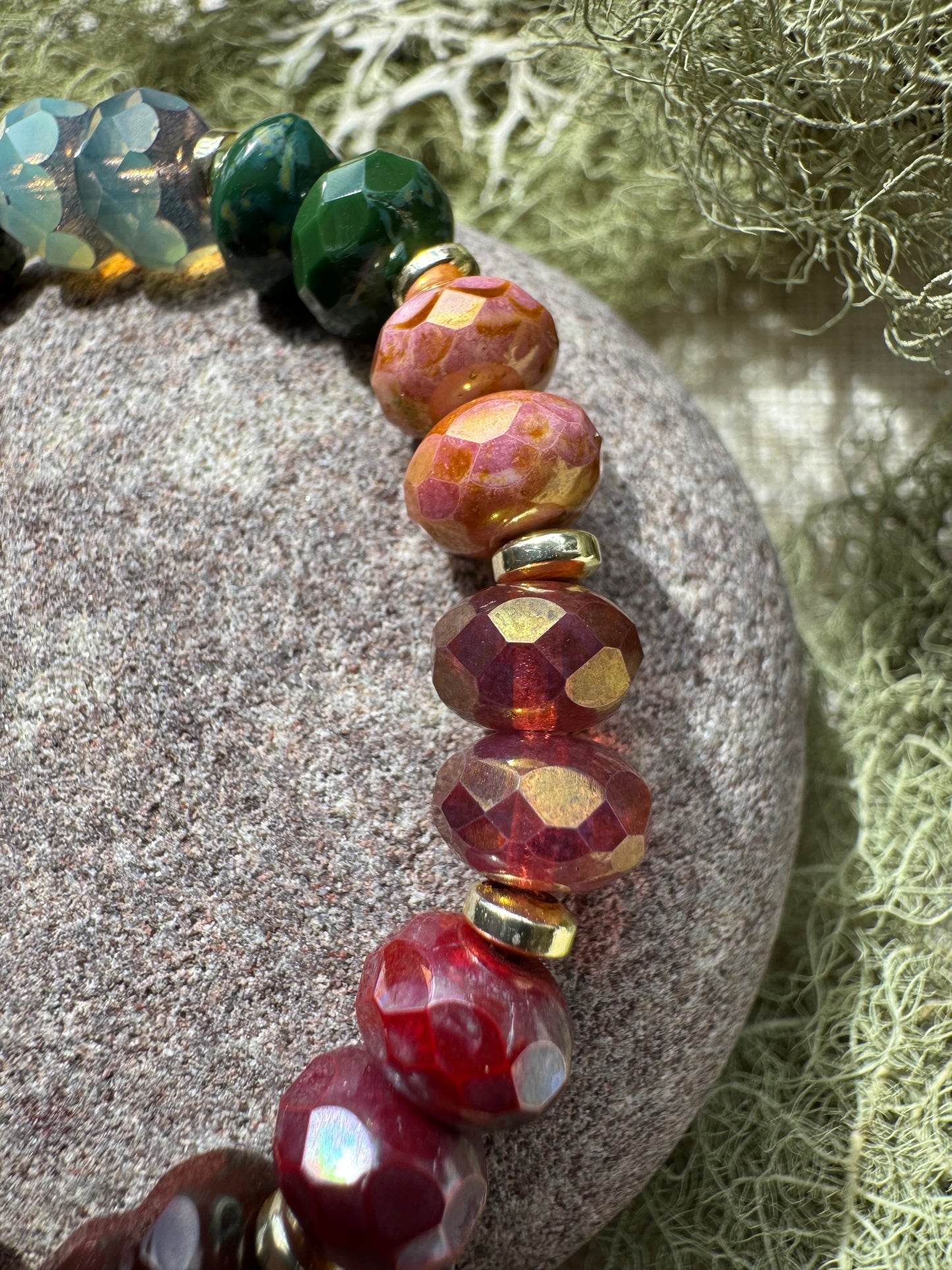 Lochgleam - Glass Bead Bracelet