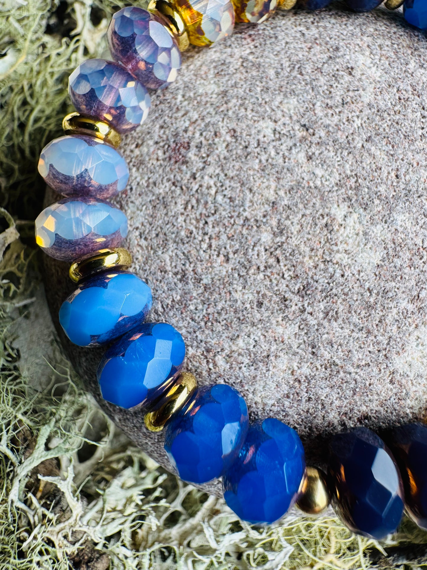 Selloch - Glass Bead Bracelet