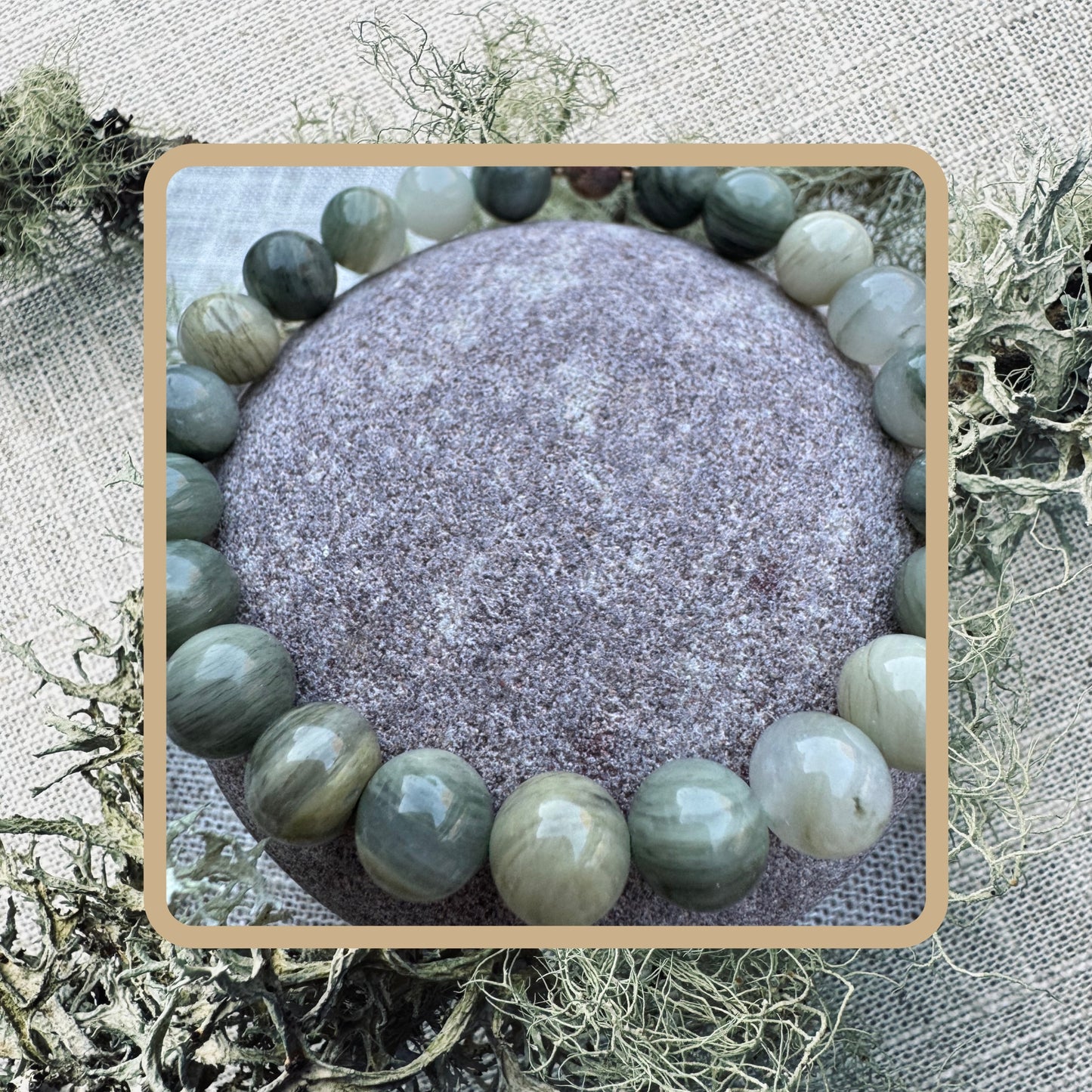 Highland Moss - Natural Stone Bracelet