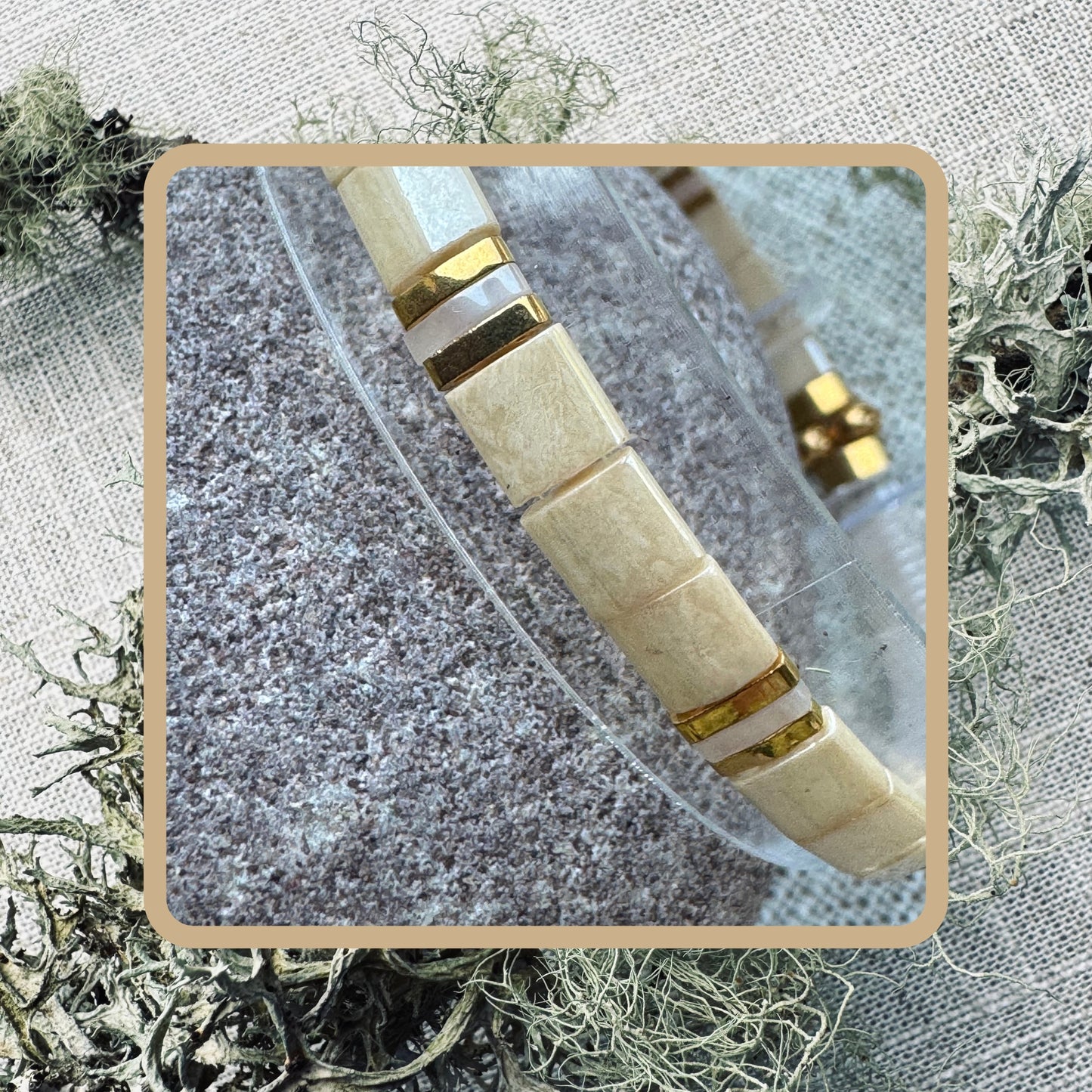 Goldenhaze - Tila Bead Bracelet