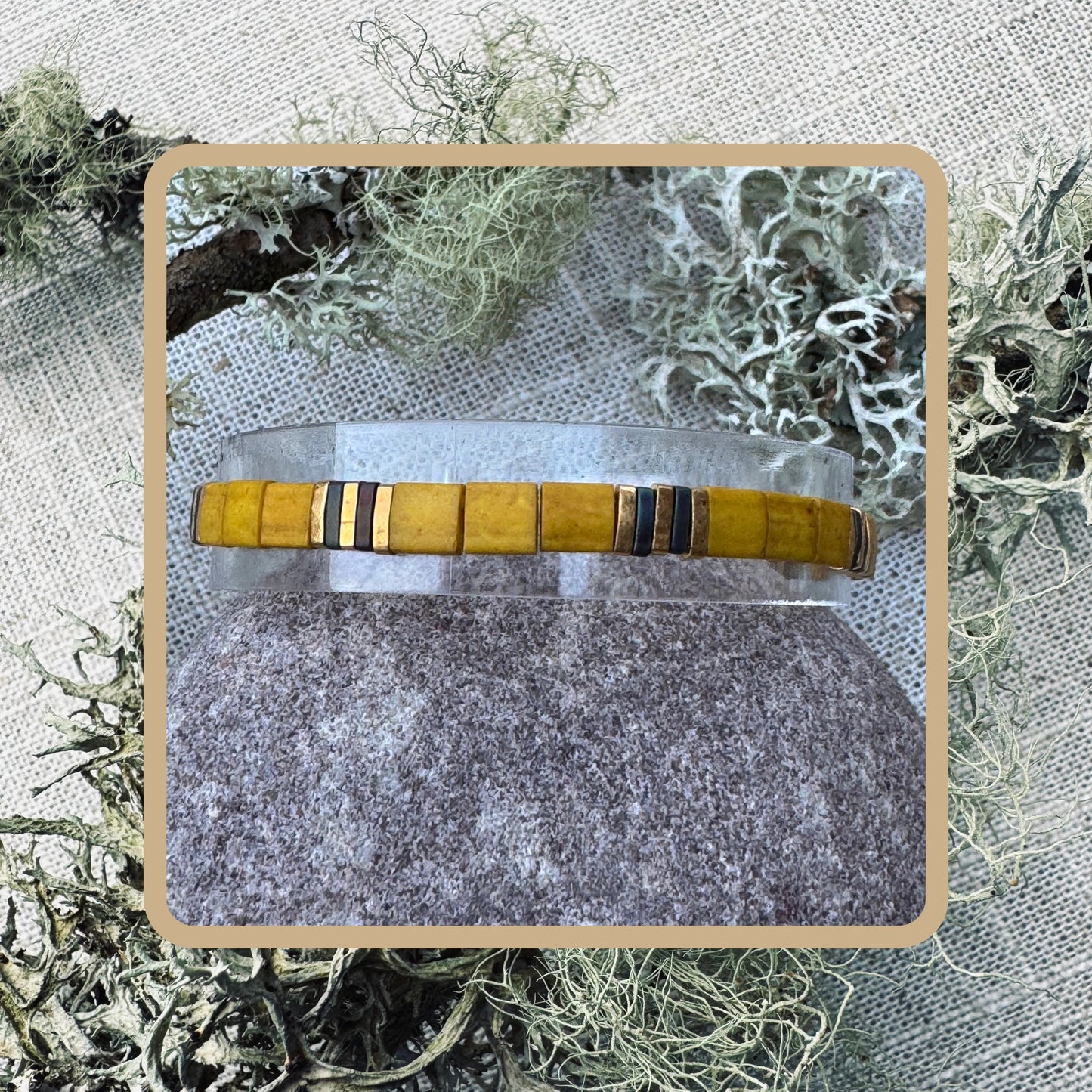 Stoneveil - Tila Bead Bracelet