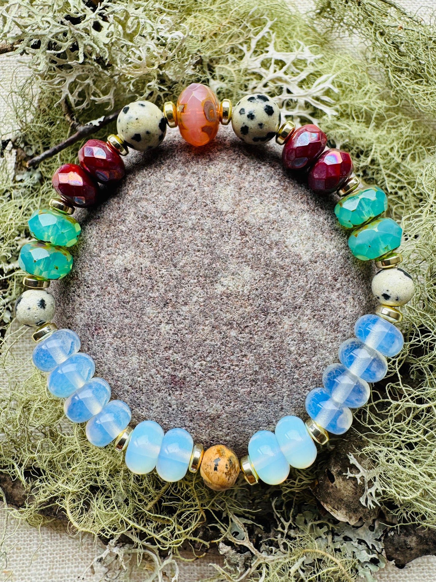 Auran - Glass Bead Bracelet