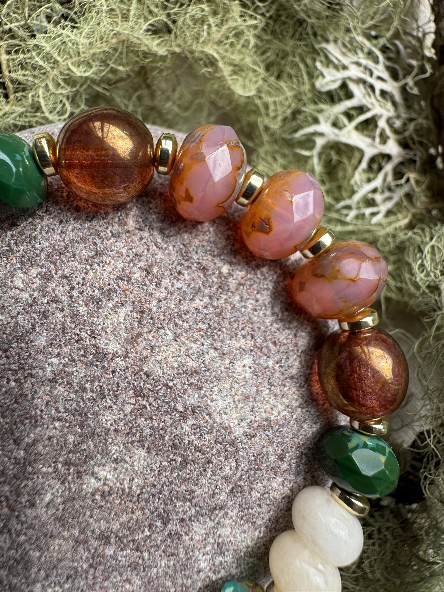 Kelora - Glass Bead Bracelet