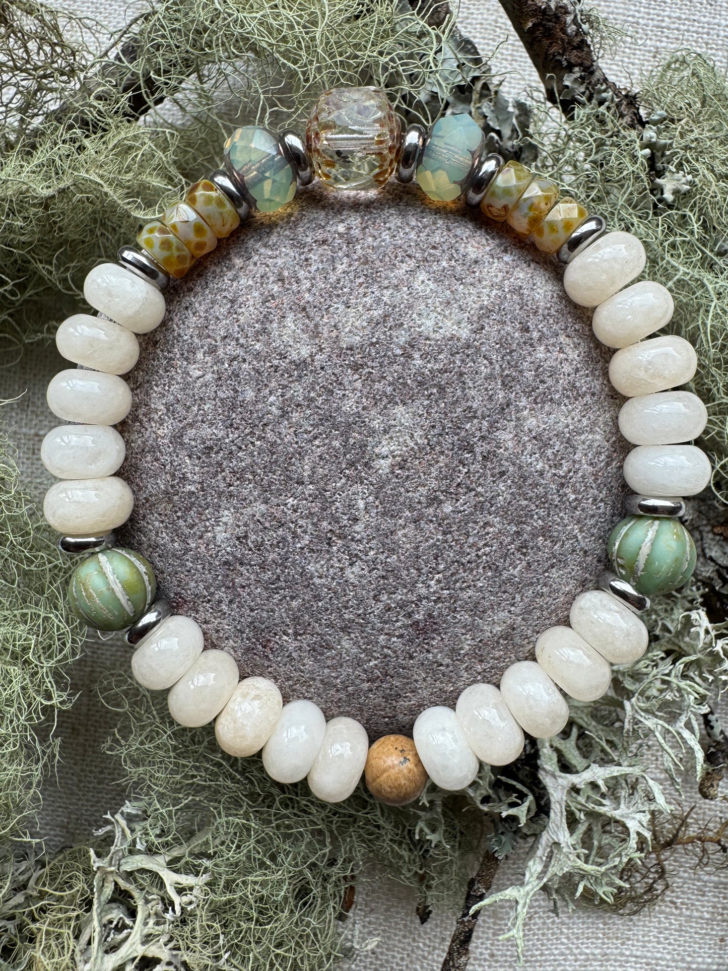 Branloch - Glass Bead Bracelet