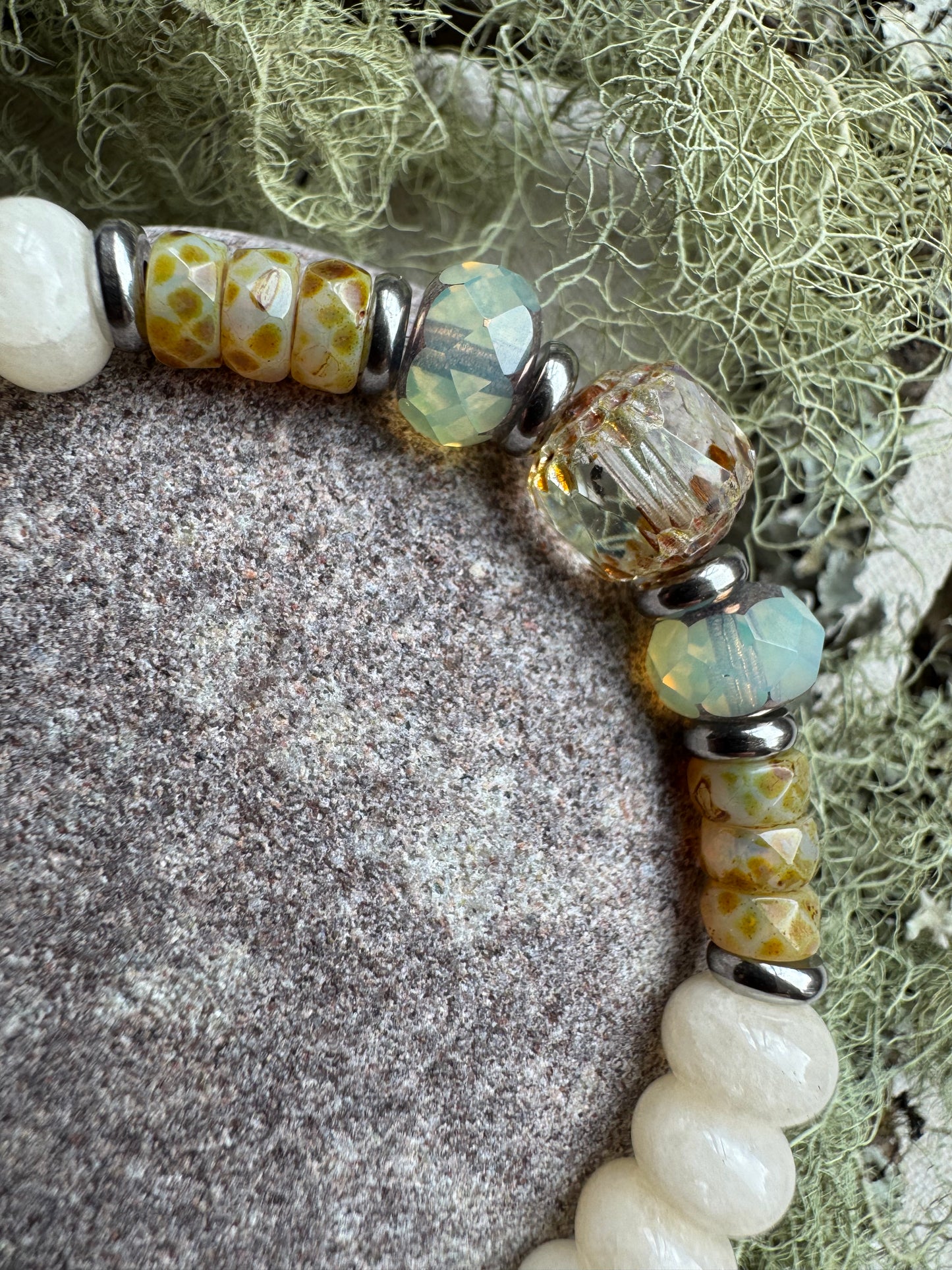 Branloch - Glass Bead Bracelet