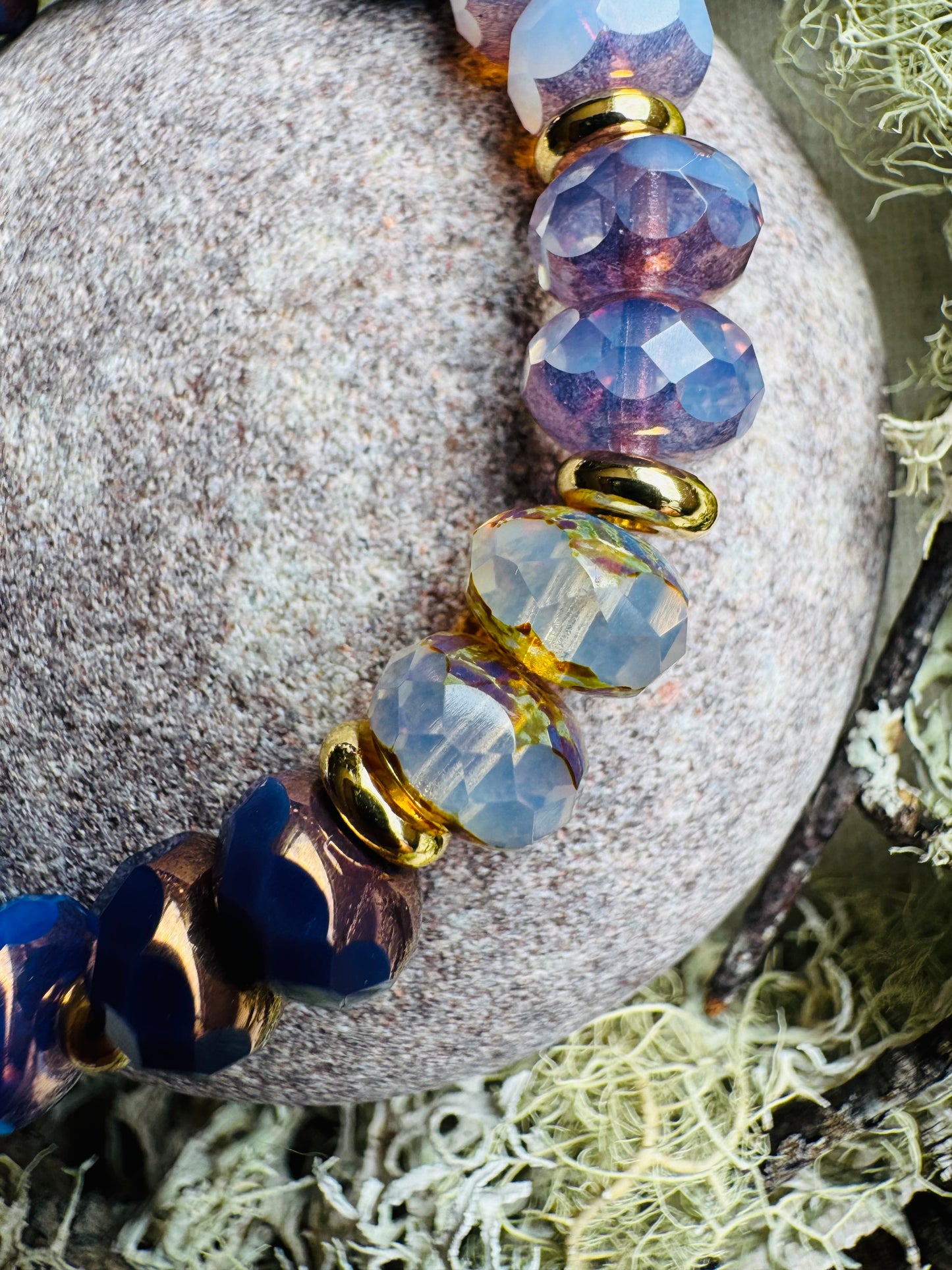 Selloch - Glass Bead Bracelet